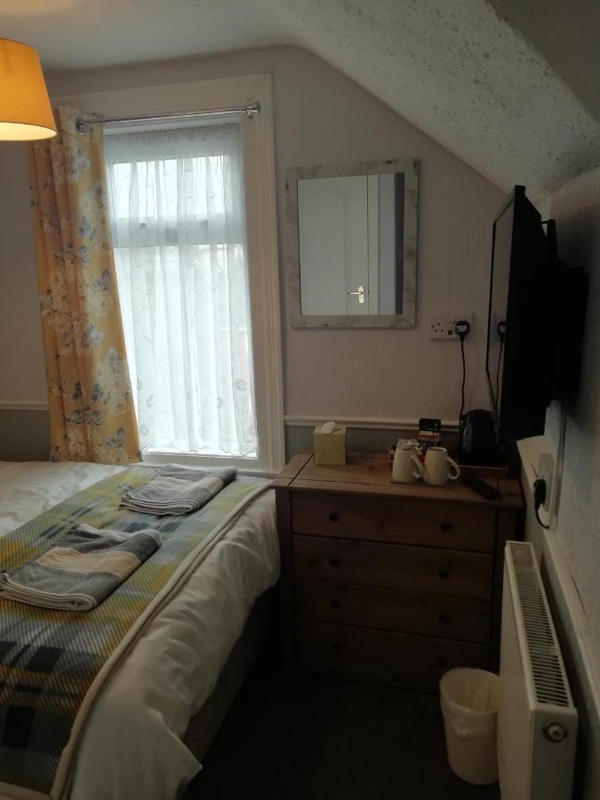 Shirley Heights Bed & Breakfast Blackpool