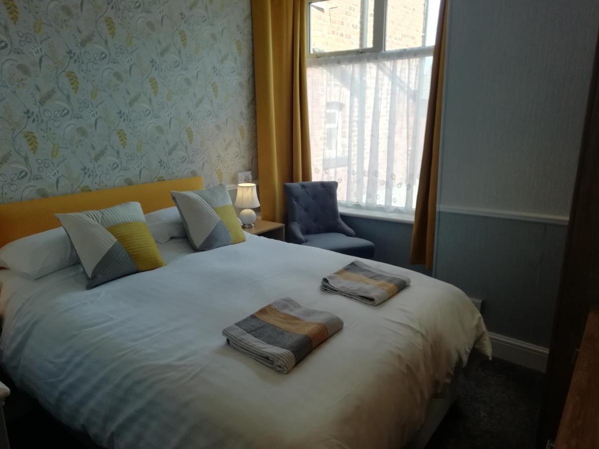 Shirley Heights Bed & Breakfast Blackpool