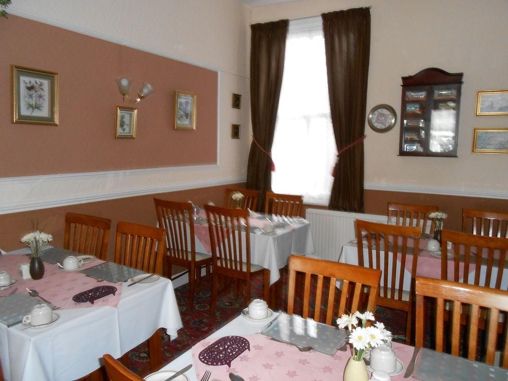 Shirley Heights Bed & Breakfast 3*