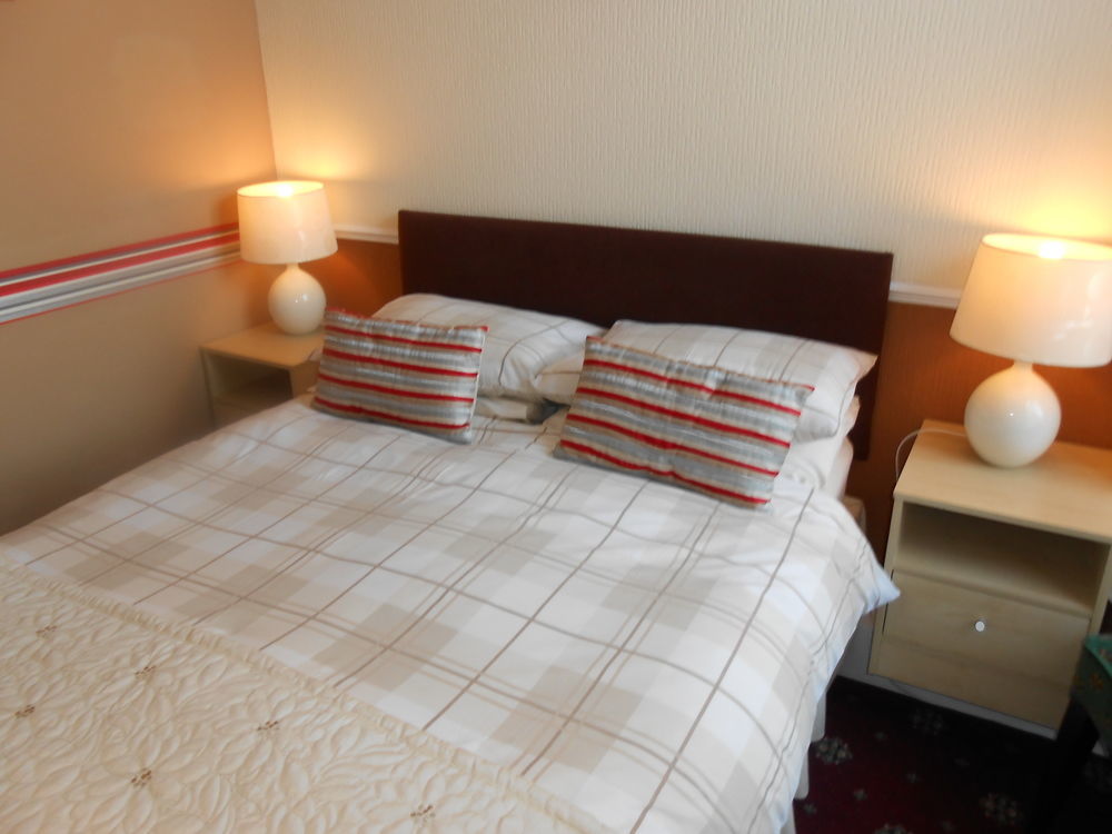 Shirley Heights Bed & Breakfast Blackpool