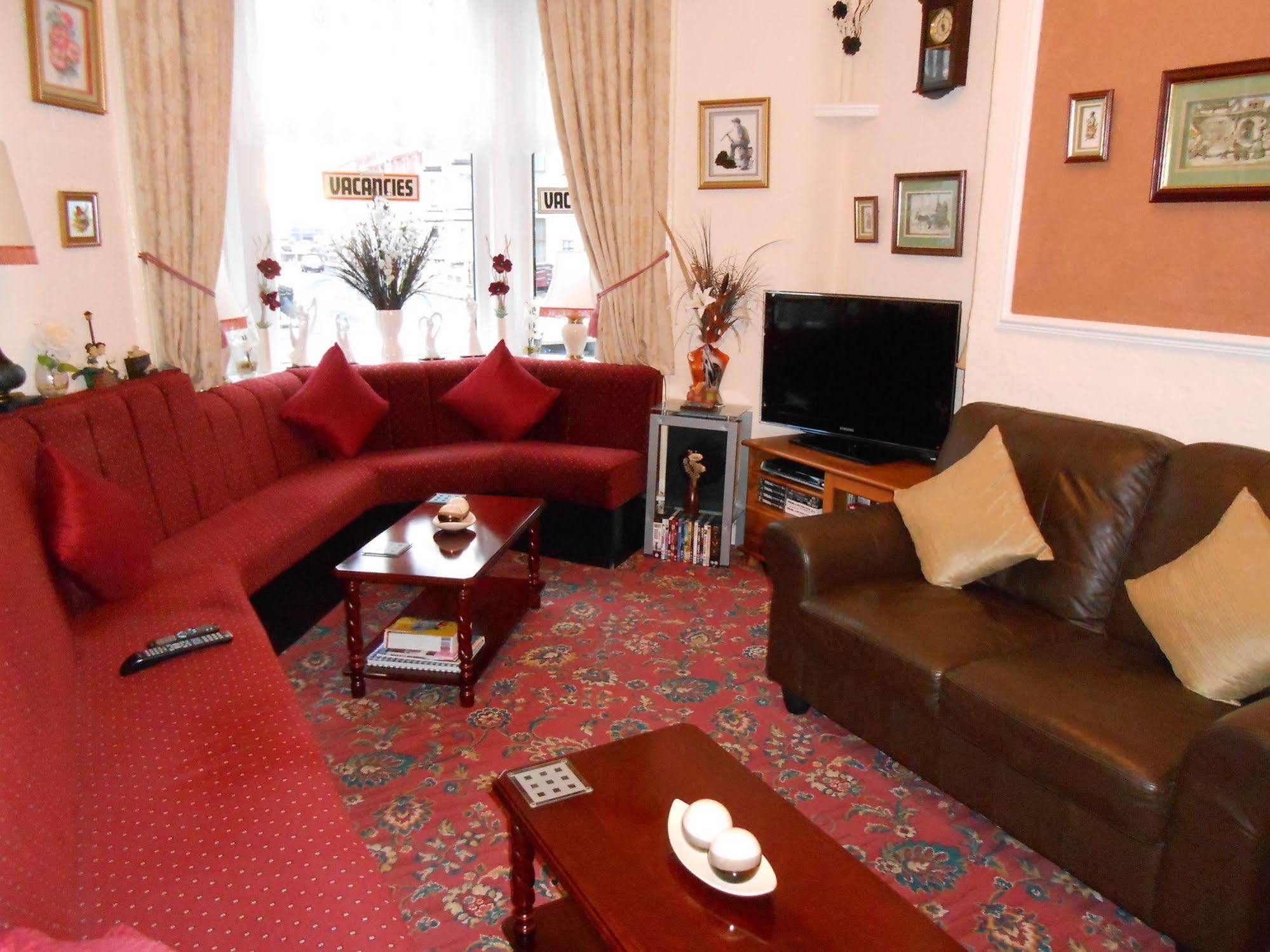 Shirley Heights Bed & Breakfast