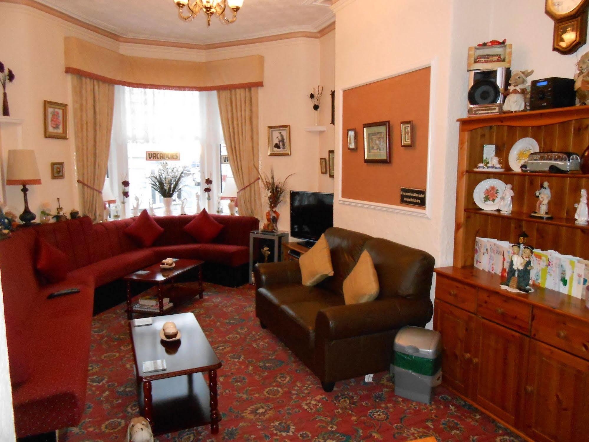 Shirley Heights Bed & Breakfast Blackpool