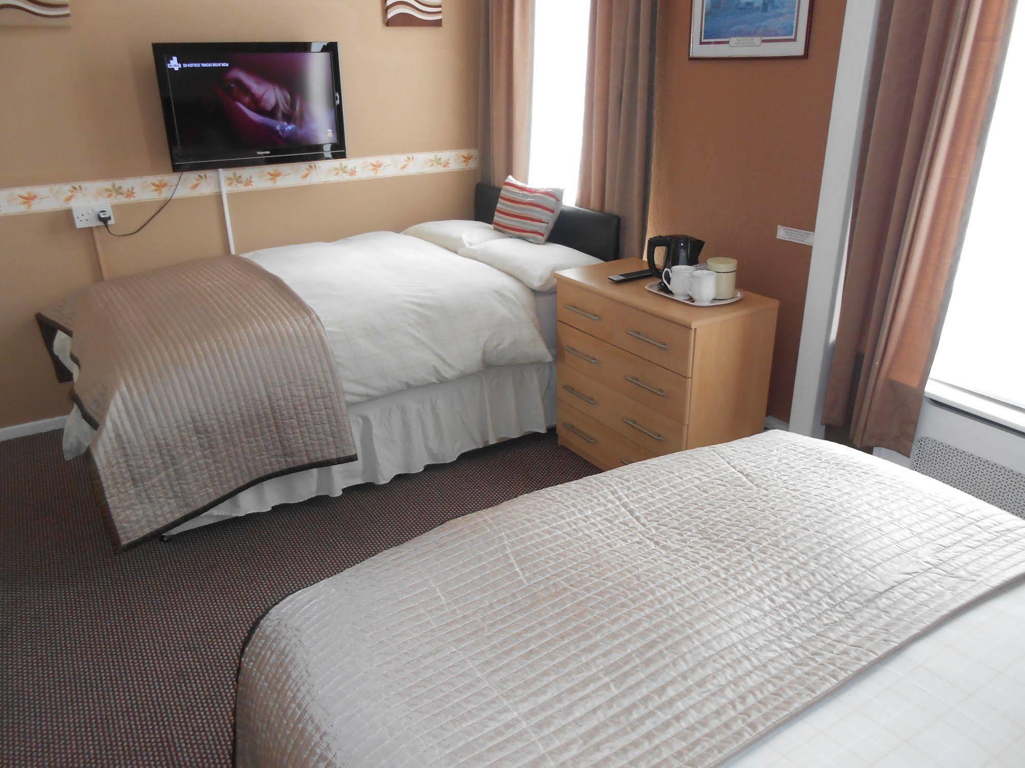 Shirley Heights Bed & Breakfast Blackpool
